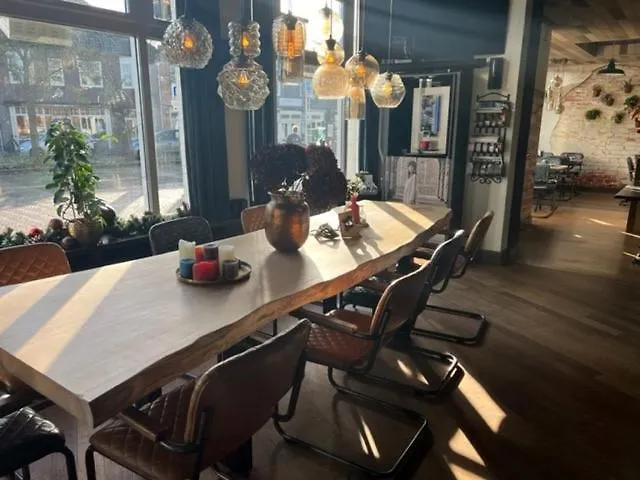 Boutique Hotel De Valk-1